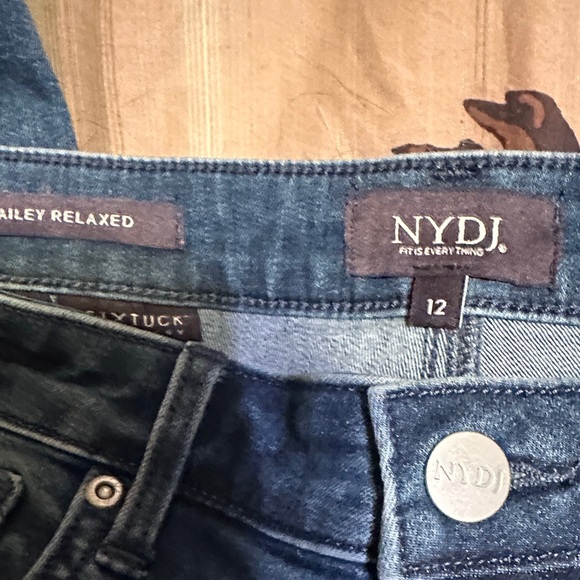 136. NYDJ Cool Embrace Straight Leg Jeans in Denim Blue - Picture 6 of 14